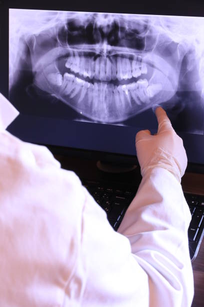 Best Weekend Emergency Dentist in New Castle, PA
